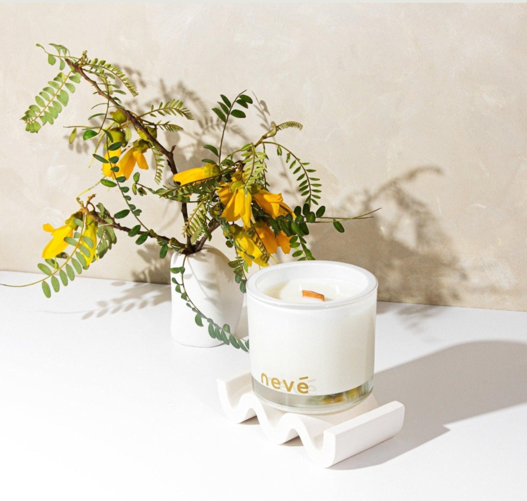 Neve Woodwick Soy Candle $50 +$50.00